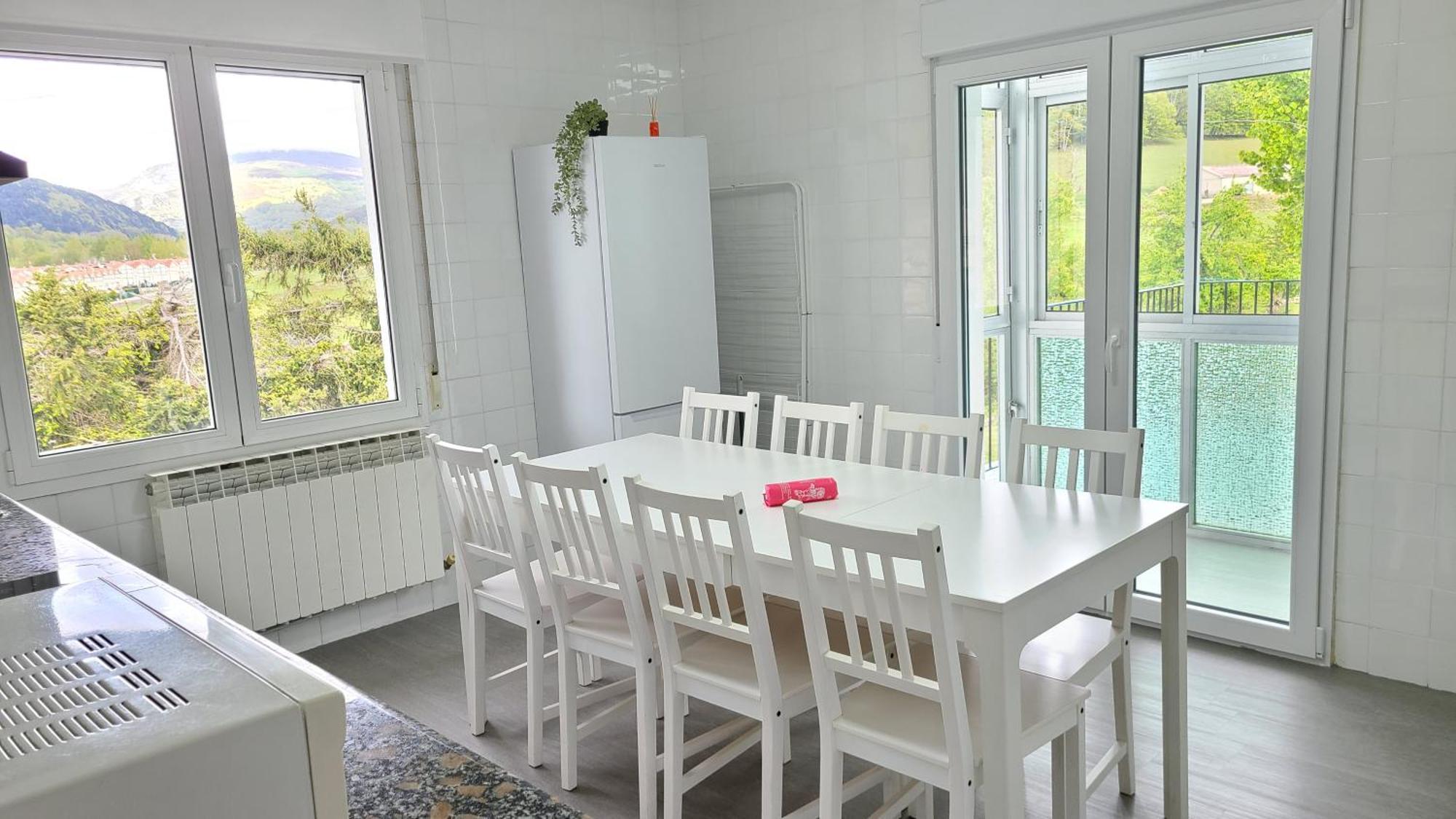Апартаменти Casa Renovada Con Chill Out En Espinosa Еспіноса-де-лос-Монтерос Екстер'єр фото